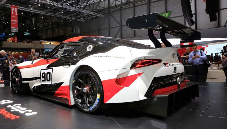 Toyota GR Supra Racing, il ritorno del mito - Foto 8 di 18