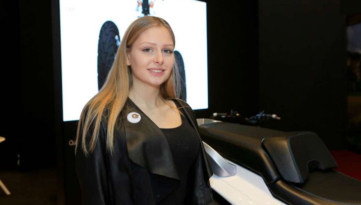 Le ragazze più belle del Salone di Ginevra 2018 - Foto 19 di 22