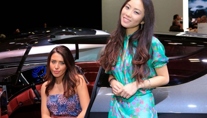 Le ragazze più belle del Salone di Ginevra 2018 - Foto 4 di 22