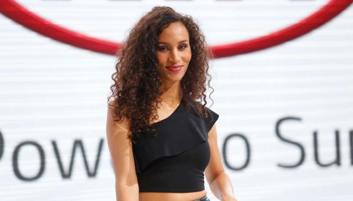 Le ragazze più belle del Salone di Ginevra 2018 - Foto 1 di 22