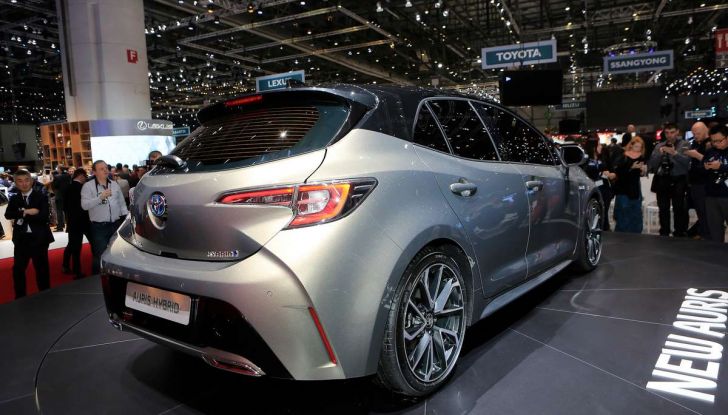 Una Toyota Corolla Full Hybrid per la Presidenza del Consiglio - Foto 14 di 27