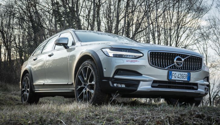 Prova su strada Volvo V90 Cross Country Pro: la regina delle Station Wagon - Foto 44 di 44