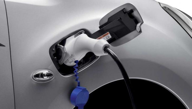 Annuario Trucks & Vans e PSA: presente e futuro dei veicoli commerciali - Foto 14 di 14