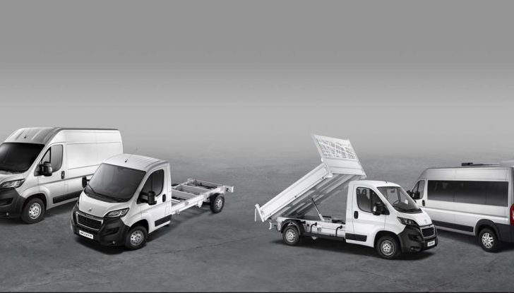Annuario Trucks & Vans e PSA: presente e futuro dei veicoli commerciali - Foto 8 di 14