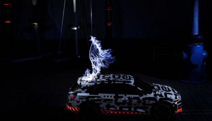 Audi E-Tron, in vendita da fine 2018, è sviluppata nella Gabbia di Faraday - Foto 26 di 26