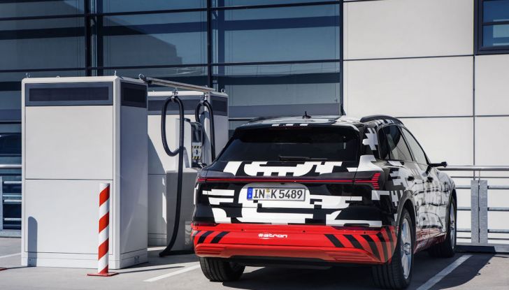 Audi E-Tron, in vendita da fine 2018, è sviluppata nella Gabbia di Faraday - Foto 6 di 26