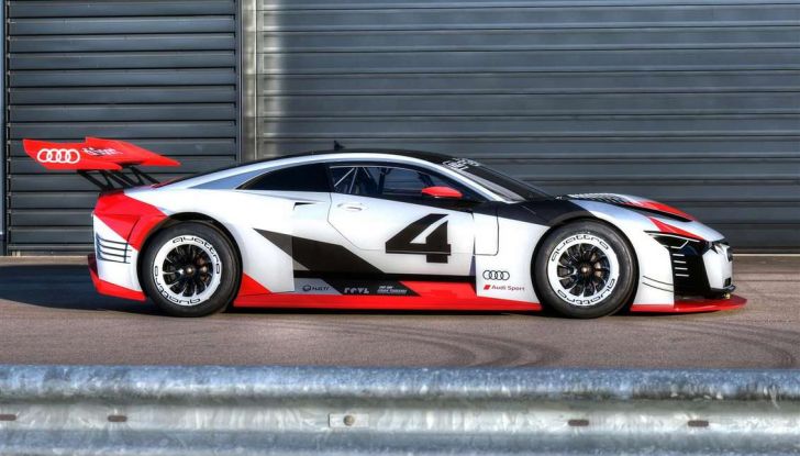 Audi e-tron Vision Gran Turismo nata per PS4, arriva in Formula E - Foto 1 di 17