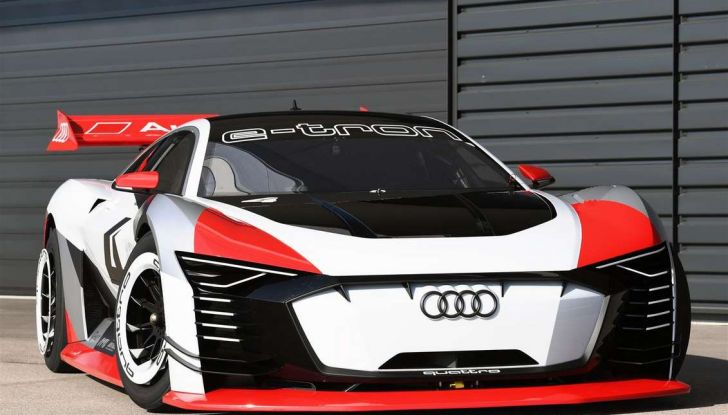 Audi e-tron Vision Gran Turismo nata per PS4, arriva in Formula E - Foto 14 di 17