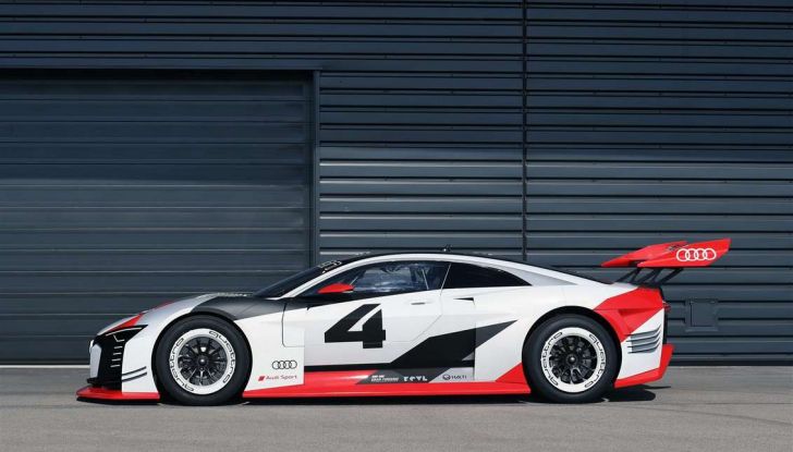 Audi e-tron Vision Gran Turismo nata per PS4, arriva in Formula E - Foto 8 di 17