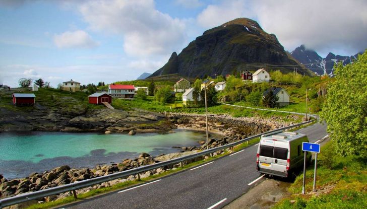 Viaggiare in camper: le 5 regole per un’esperienza da ricordare - Foto 1 di 8