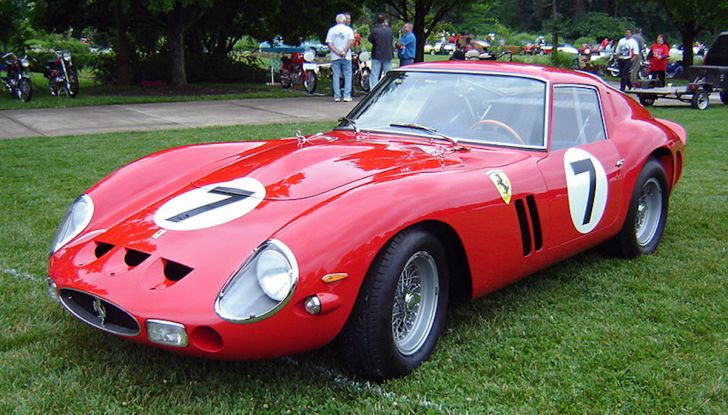 Al Concorso d’Eleganza la Ferrari 250 GTO del batterista dei Pink Floyd - Foto 8 di 13
