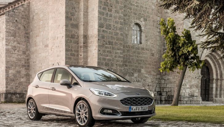 Le auto più comprate in Italia? A vincere tra le straniere è Ford Fiesta - Foto 23 di 25