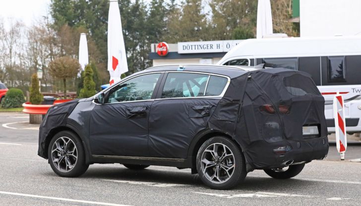 Kia Sportage 2019: nuova evoluzione per il SUV bestseller in Italia - Foto 20 di 22