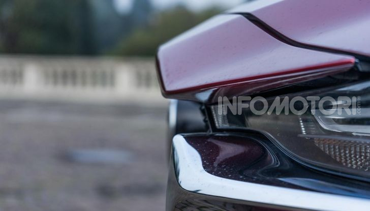 Mazda CX-5 2018, prova su strada: due versioni a confronto - Foto 4 di 34