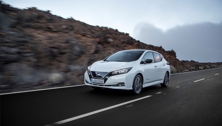 Nissan Leaf 2018, prova su strada della seconda serie: spazio al futuro - Foto 8 di 15