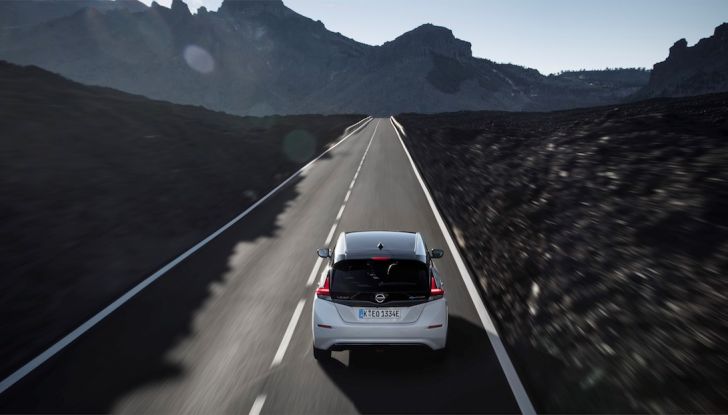 Nissan Leaf 2018, prova su strada della seconda serie: spazio al futuro - Foto 9 di 15