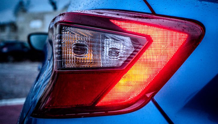 [VIDEO] Prova Nissan Micra 2018 da 71CV: anche per neopatentati! - Foto 11 di 28