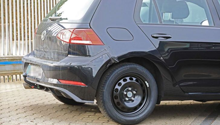 La prossima Volkswagen Golf sarà mild hybrid a 48 Volt - Foto 14 di 19