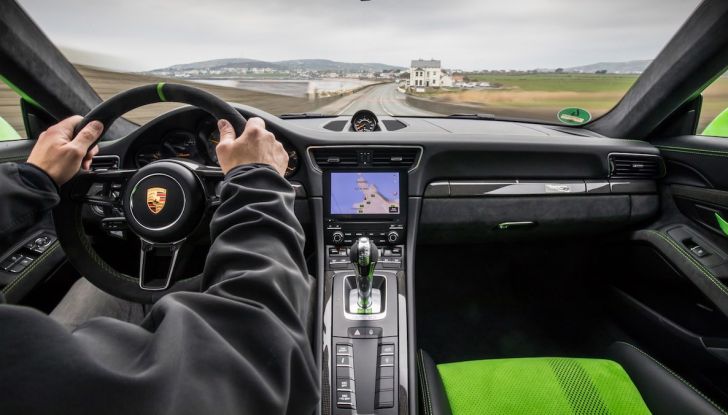 La Porsche e-Carrera Cup Italia: sfida sul simulatore con Assetto Corsa - Foto 6 di 27