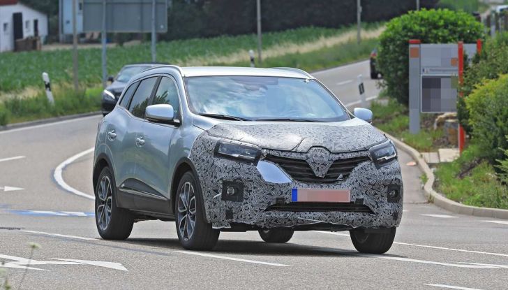 Renault Kadjar Facelift, immagini e informazioni tecniche - Foto 5 di 23