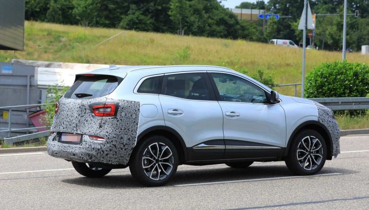 Renault Kadjar Facelift, immagini e informazioni tecniche - Foto 6 di 23
