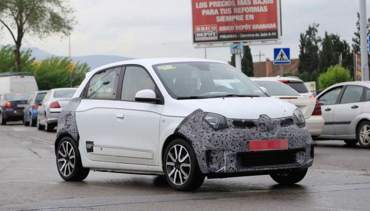 Renault Twingo Facelift 2019, l’aggiornamento di metà carriera - Foto 1 di 11