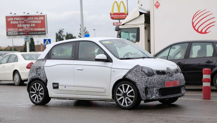 Renault Twingo Facelift 2019, l’aggiornamento di metà carriera - Foto 4 di 11