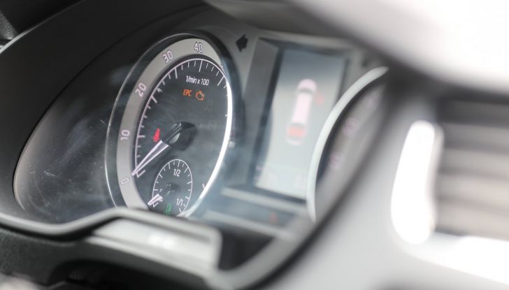 Prova Skoda Octavia Wagon G-TEC: comoda, ecologica e spaziosa! [VIDEO] - Foto 5 di 38
