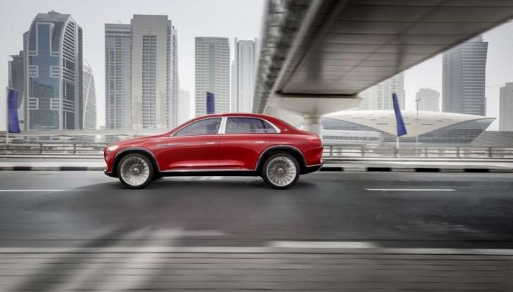 Vision Mercedes-Maybach Ultimate Luxury, il SUV di lusso dai materiali pregiati - Foto 7 di 14
