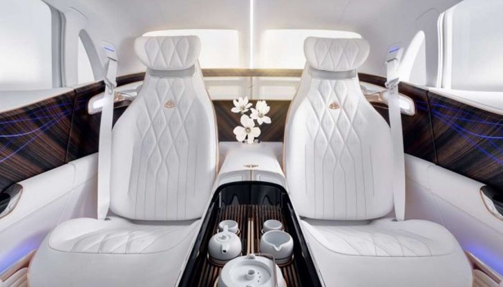 Vision Mercedes-Maybach Ultimate Luxury, il SUV di lusso dai materiali pregiati - Foto 8 di 14