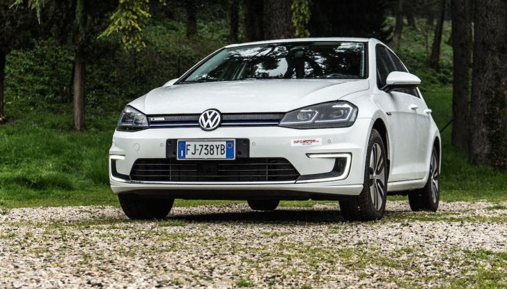 Consegnata a Dresda la Volkswagen e-Golf numero 100.000 - Foto 3 di 27