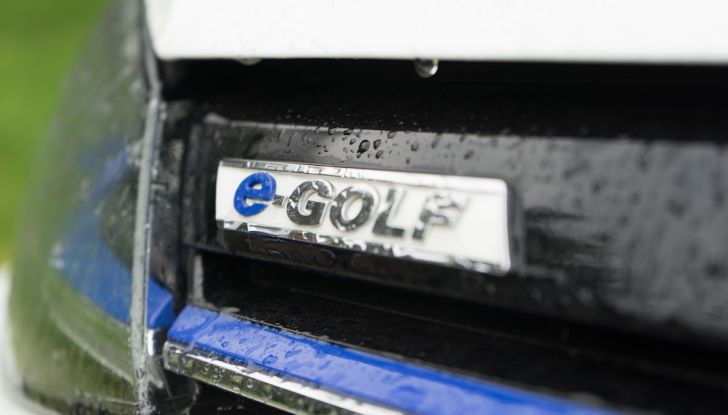 Consegnata a Dresda la Volkswagen e-Golf numero 100.000 - Foto 11 di 27