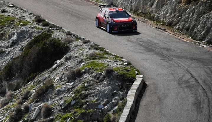 WRC Corsica 2018 – Giorno 2: vicende alterne per le Citroën C3 WRC. - Foto 9 di 11