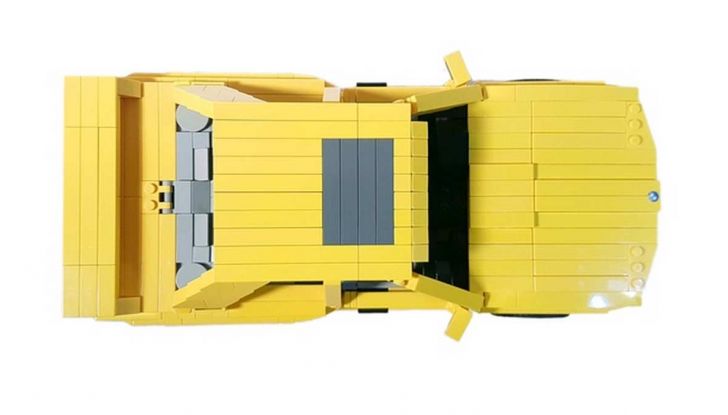 BMW M3 E30 in Lego, la sportiva fatta di mattoncini - Foto 13 di 18