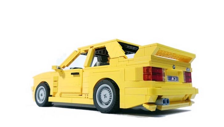 BMW M3 E30 in Lego, la sportiva fatta di mattoncini - Foto 3 di 18