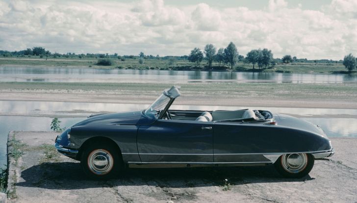 Una DS19 Cabriolet a Hollywood - Foto 3 di 5