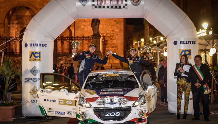Damiano De Tommaso (junior team Peugeot 208 R2B) soddisfattissimo del primo posto al Targa Florio - Foto 1 di 2