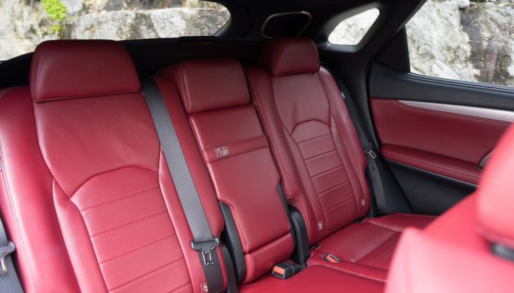 [VIDEO ]Lexus RX 450h, il SUV con 3 motori e 313CV nella nostra prova - Foto 33 di 38