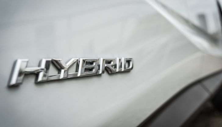 [VIDEO ]Lexus RX 450h, il SUV con 3 motori e 313CV nella nostra prova - Foto 14 di 38