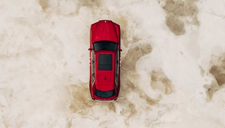 Rolls-Royce Cullinan, il suv più lussuoso del mondo - Foto 3 di 14