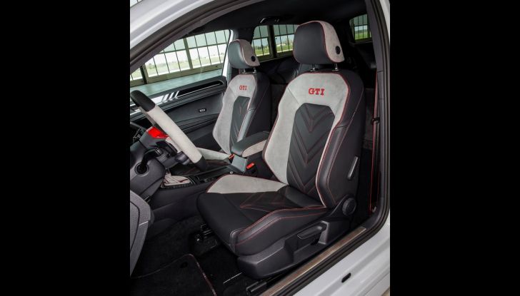 Volkswagen Golf GTI Next Level, la sportiva di razza al Worthersee - Foto 8 di 22