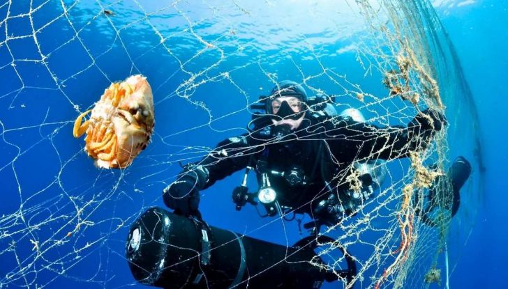 8.500 pneumatici recuperati dai fondali marini italiani - Foto 5 di 6