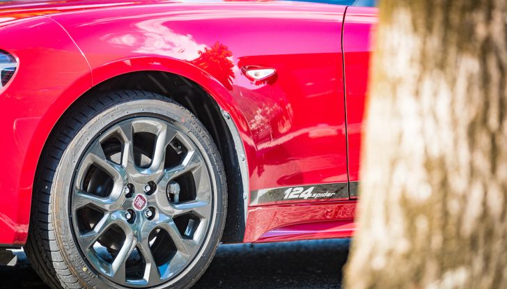 Test Drive Fiat 124 Spider 2018: un sogno en plein air - Foto 19 di 29