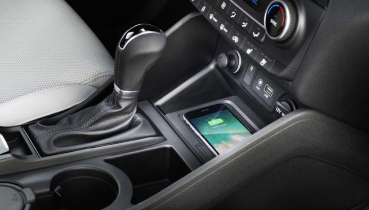 Hyundai Tucson Hybrid: il SUV diventa green - Foto 12 di 17