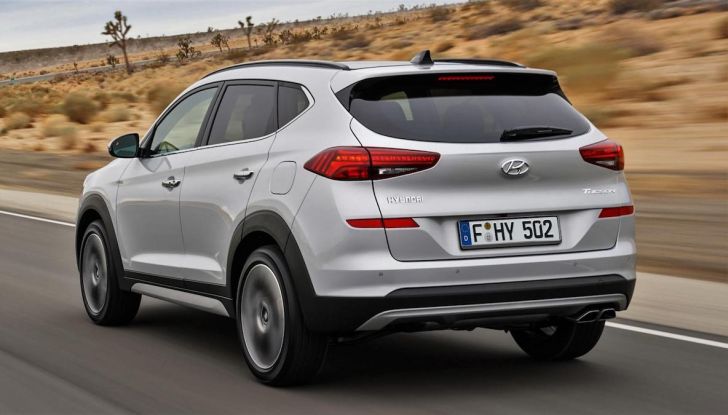Hyundai Tucson Hybrid: il SUV diventa green - Foto 3 di 17