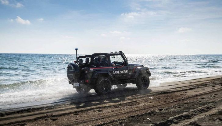 Jeep Wrangler dei Carabinieri con Mopar One Pack - Foto 8 di 9
