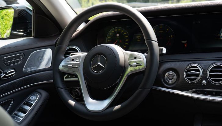 Test Drive Mercedes Classe S 2018 Restyling: 286CV per l’ammiraglia della Stella - Foto 21 di 39