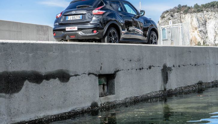 Prova Nissan Juke, Crossover Total Black con l’1.5 dCi da 110CV - Foto 26 di 37