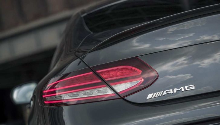 Nuova Mercedes Classe C 2019 restyling, prezzi da 37.200 euro - Foto 12 di 12