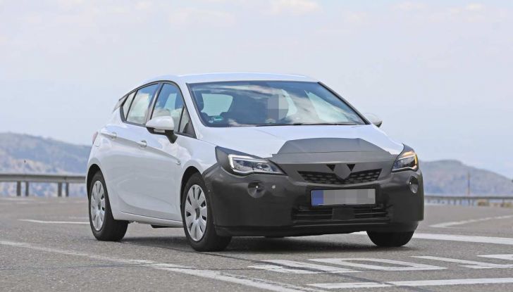 Opel Astra Facelift 2018, si avvicina il debutto della segmento C tedesca - Foto 19 di 20